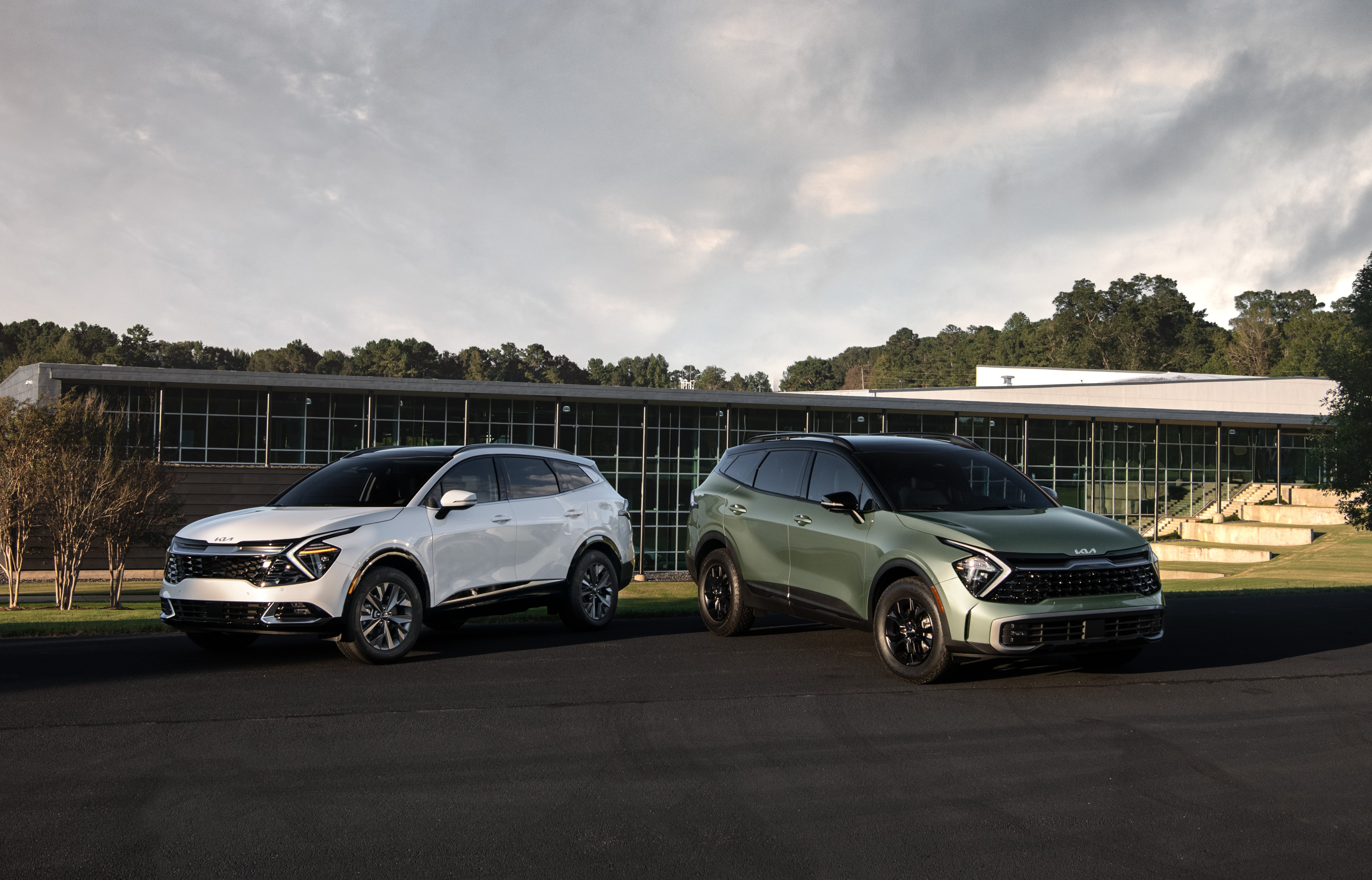 Kias available in Bay City, MI at 