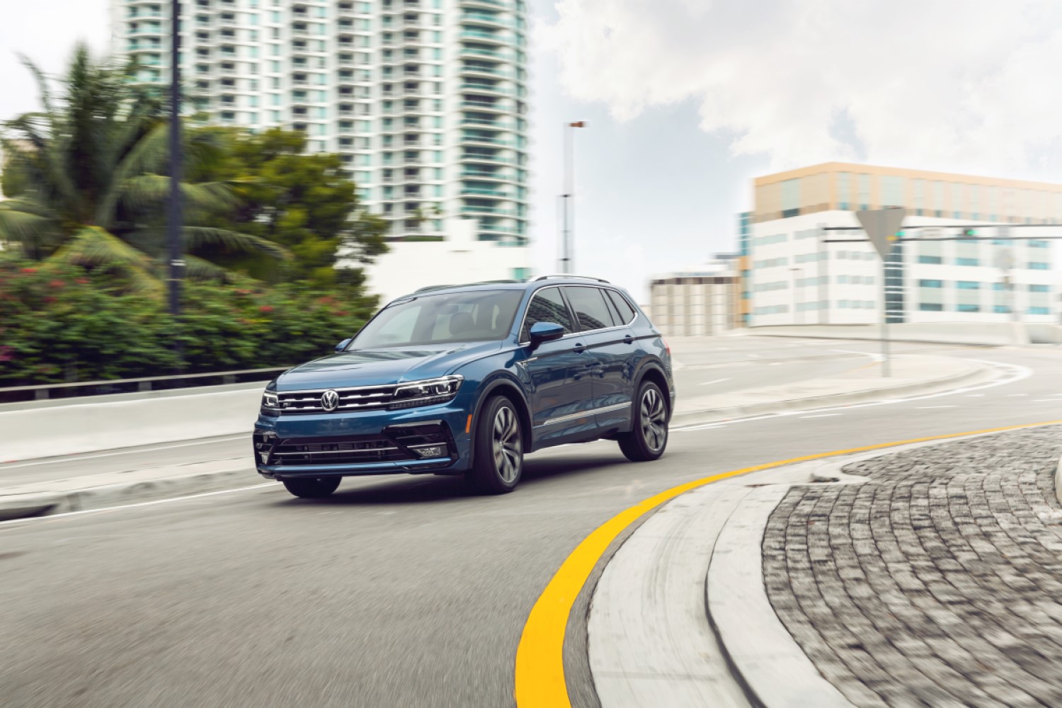 Volkswagens available in Houston, TX at 