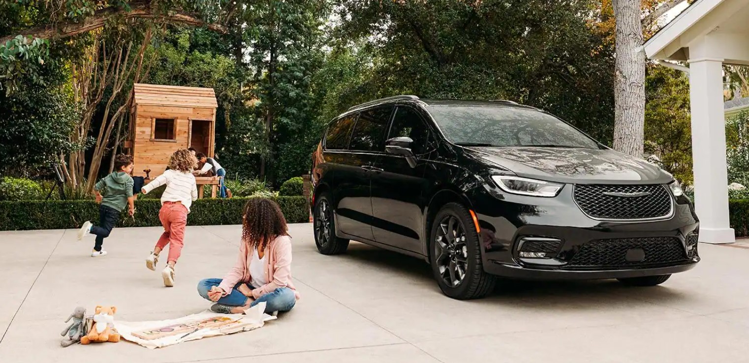 Family Vehicle available in Alcoa, TN at Harper Jeep Ram Chrysler Dodge