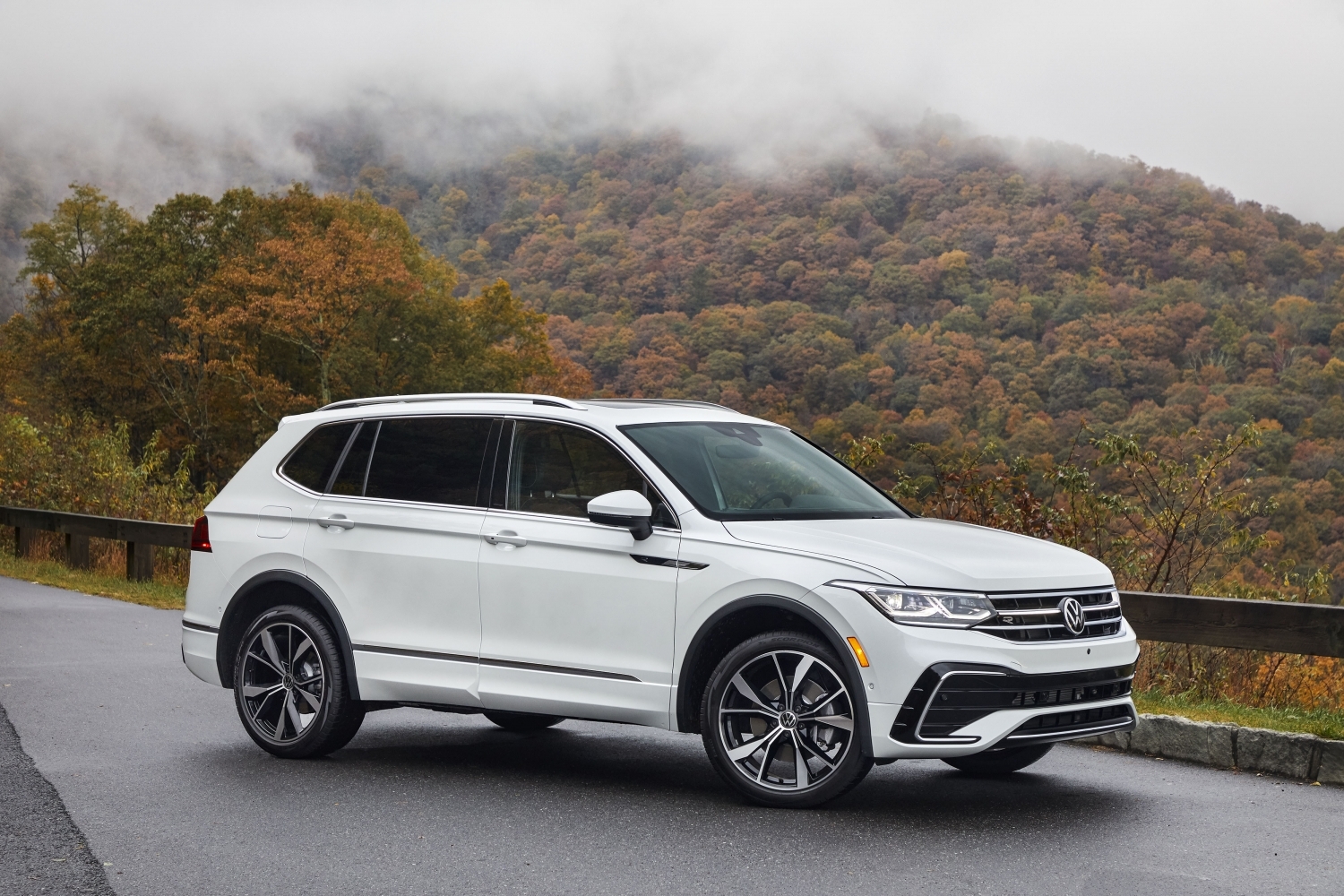 Volkswagens available in Arlington Heights, IL at Volkswagen of Palatine (Arlington Heights, IL)