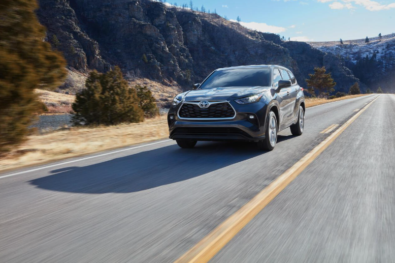 Toyota Hybrid SUVs available in Grants Pass, OR at Grants Pass Toyota