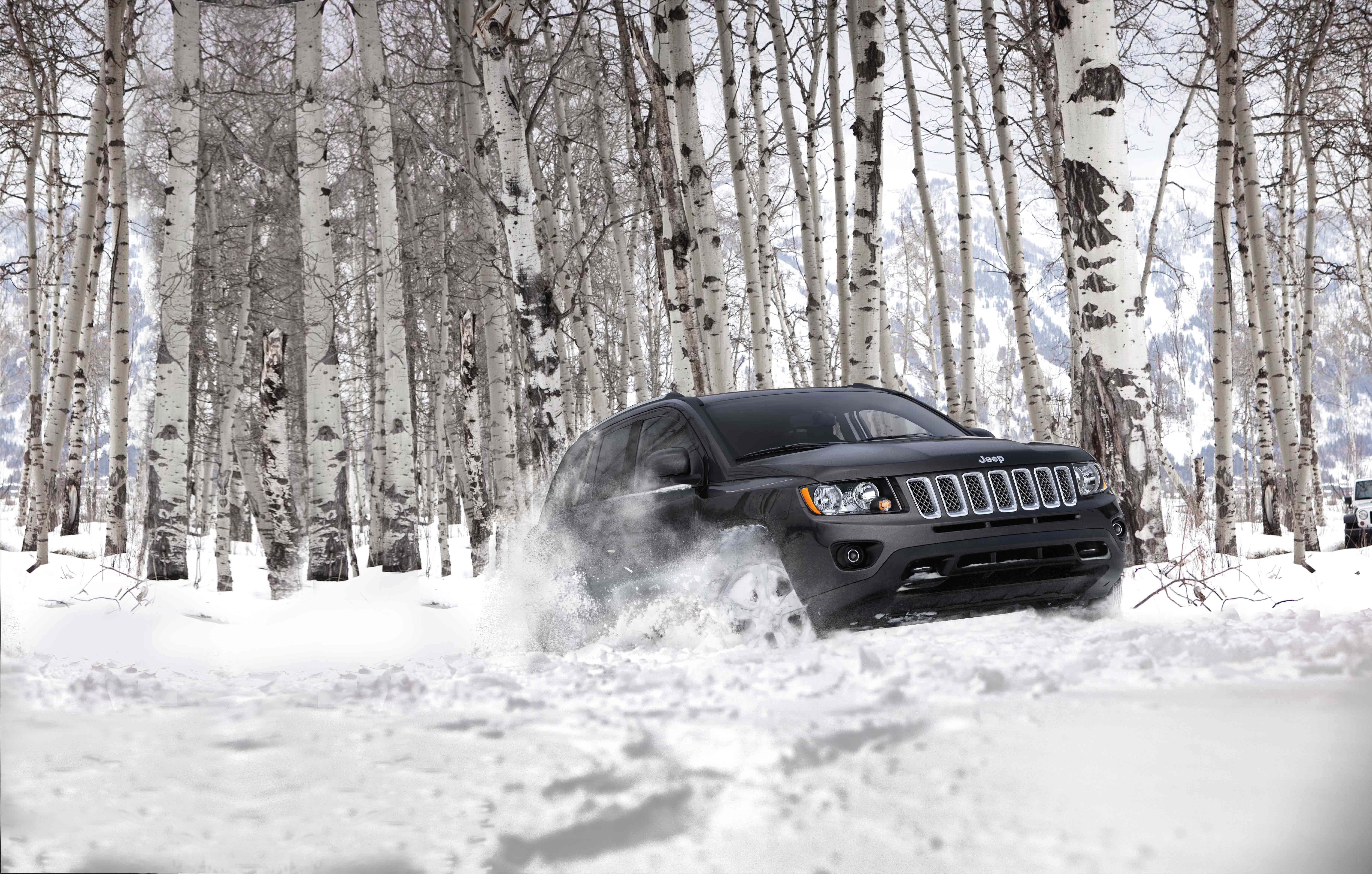 SUVs for winter available in Troy, MI at Golling Chrysler Jeep Dodge Ram