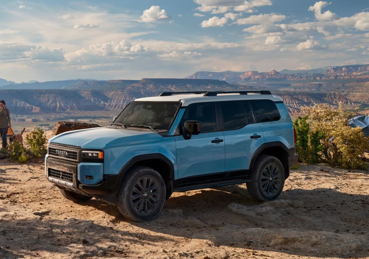  available in Springfield, NJ at Autoland Toyota