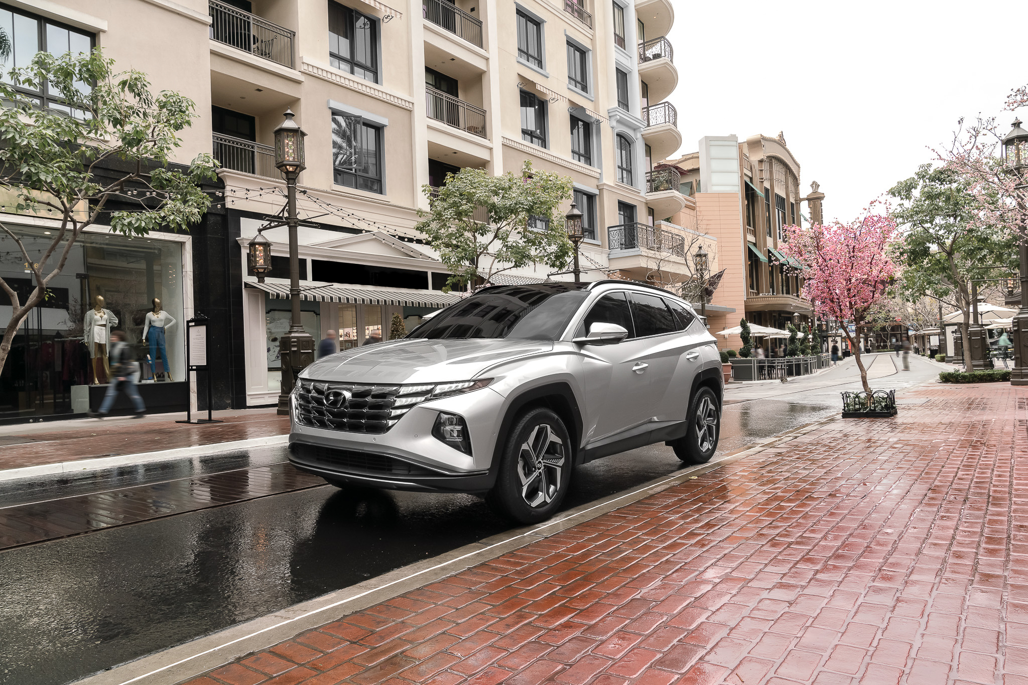 Hyundais available in Bismarck, ND at 