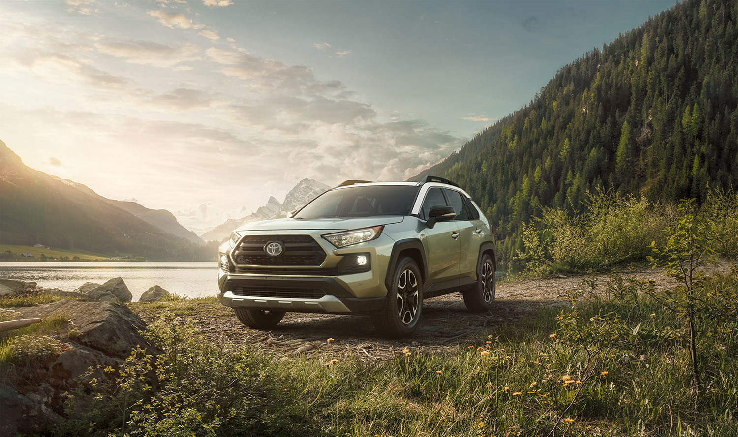 UsedToyota RAV4 available in Grants Pass, OR at Grants Pass Oregon