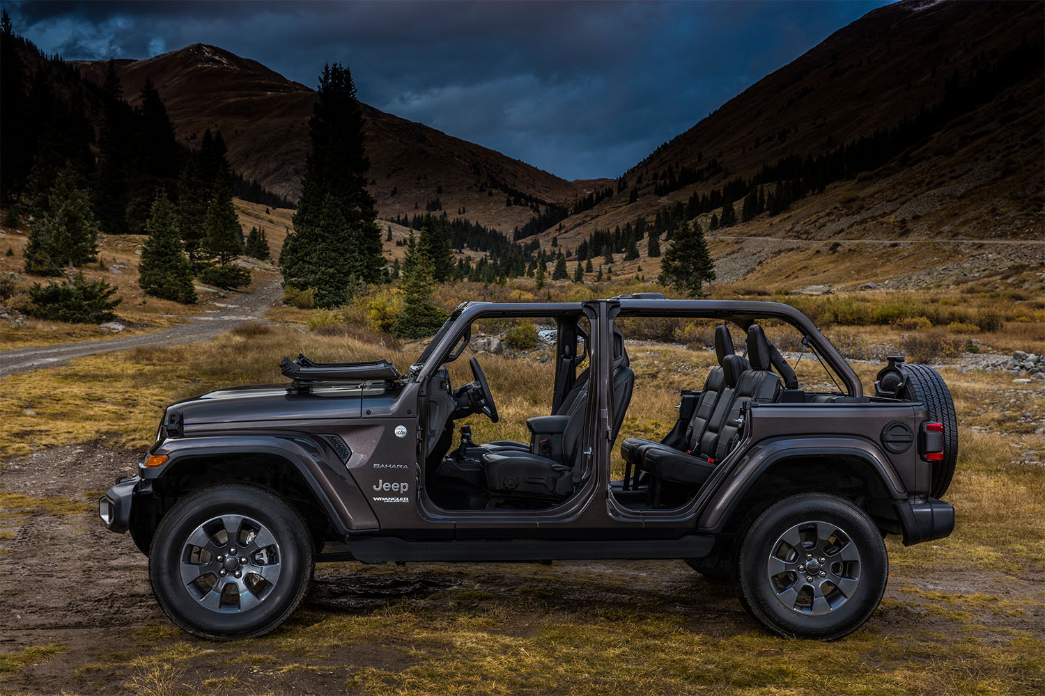 New Jeep available in Albany, NY at Armory Garage Chrysler Jeep Dodge Ram